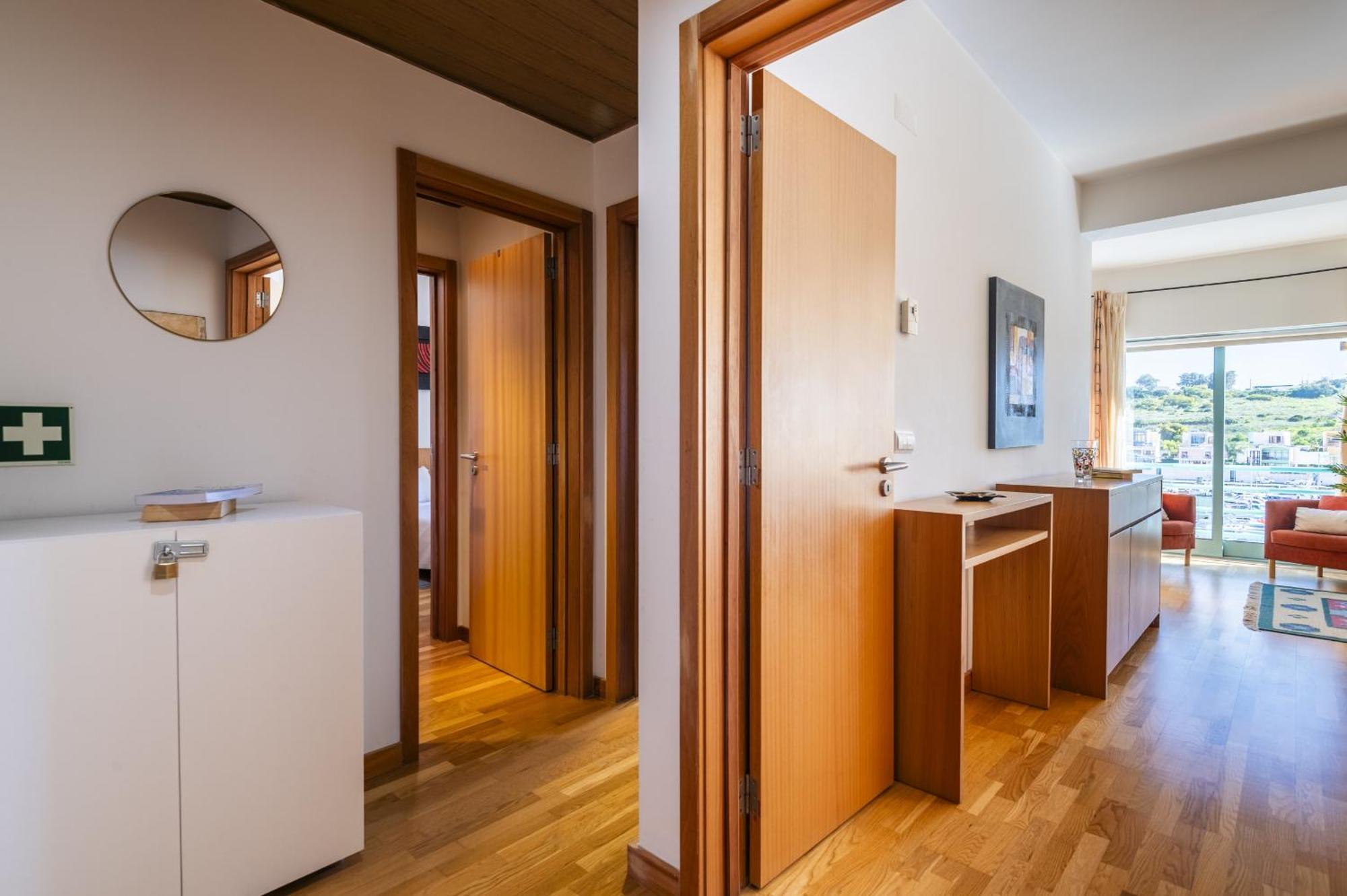 Marina Breeze Apartment With Pool - 900M From The Beach Albufeira Exterior photo