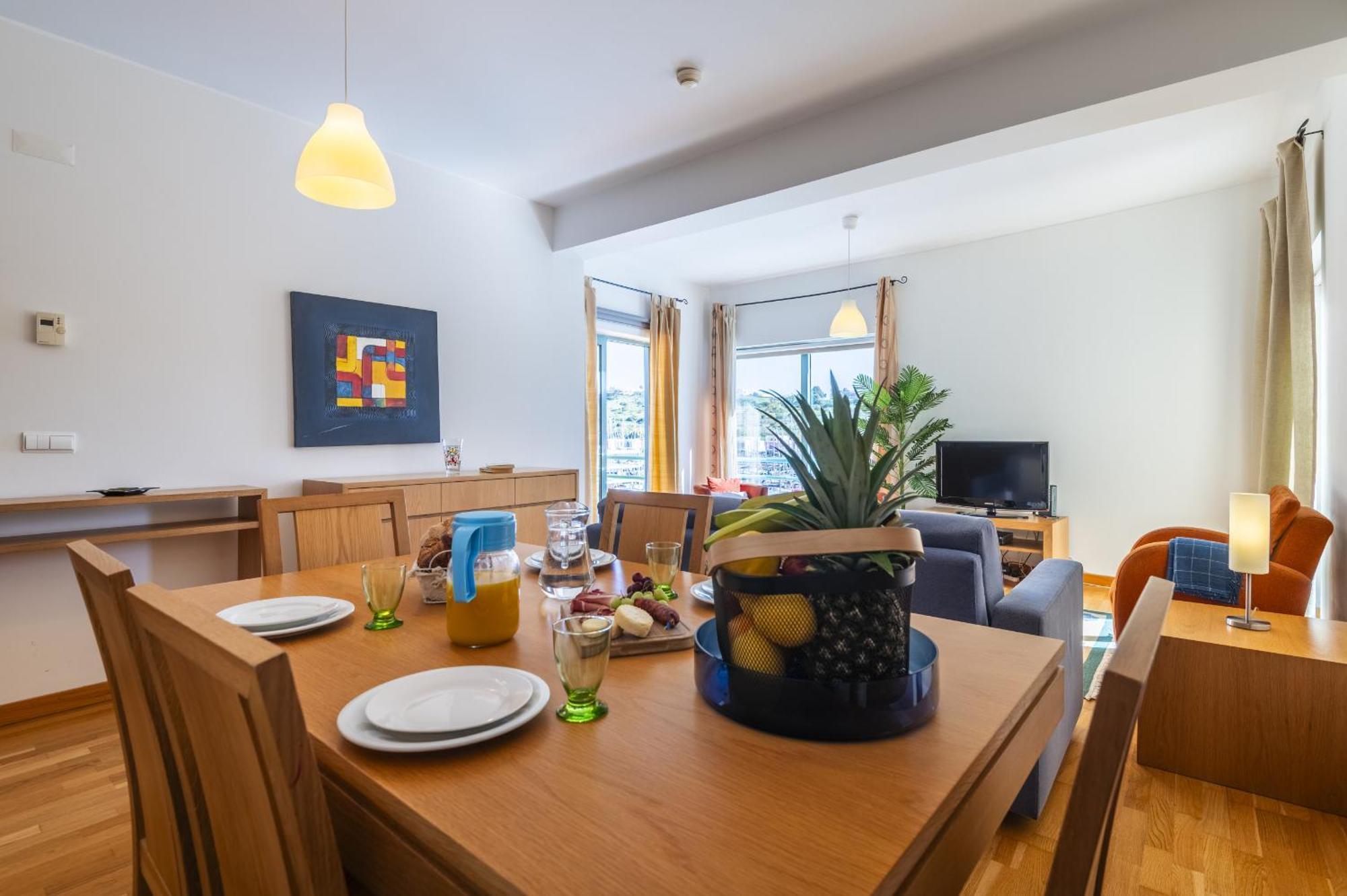 Marina Breeze Apartment With Pool - 900M From The Beach Albufeira Exterior photo